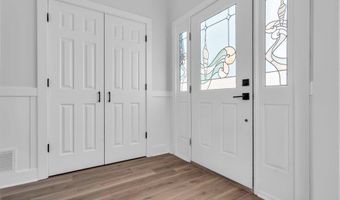 9 Glen Ct, Barnegat, NJ 08005