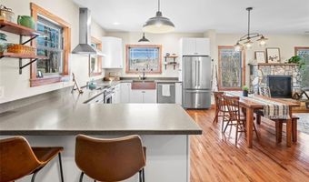186 Pipers Creek Trl, Ararat, NC 27007