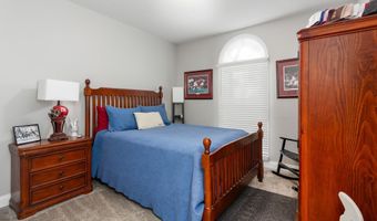 64 AVALON Ln, Anniston, AL 36207