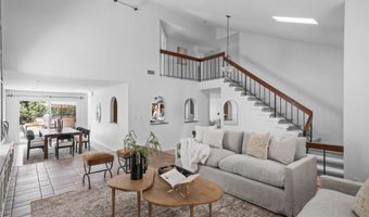 3943 Catamarca Dr, San Diego, CA 92124