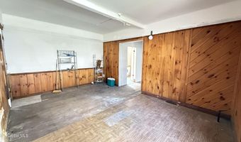 62 Glen Ave, Amsterdam, NY 12010