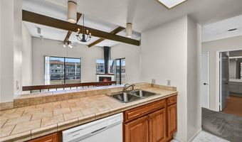 4513 Cove Dr 17, Carlsbad, CA 92008