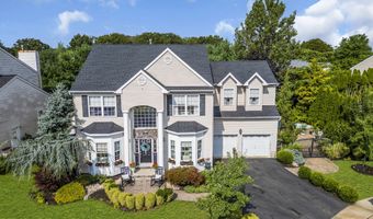 6 Surle Ct, Bayville, NJ 08721