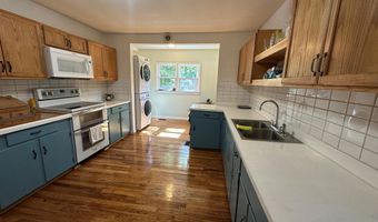 904 N Academy St, Ahoskie, NC 27910