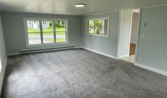 10 Crawford Dr, Bath, ME 04530