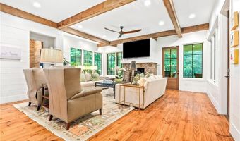 900 DAKOTA Dr, Auburn, AL 36830