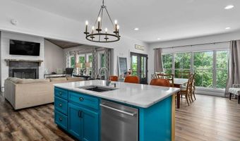 371 EMMONS Dr, Arley, AL 35541