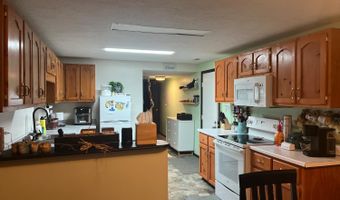 15014 Flamingo Dr, Brookville, IN 47012