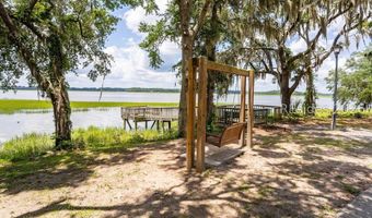 1106 Woodward Ave, Beaufort, SC 29902