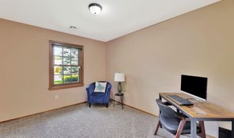 324 N Lakeside Dr, Andover, KS 67002