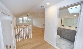 674 Lake Ave, Bay Head, NJ 08742