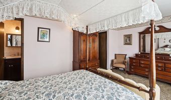 620 Pacific Ave, Beachwood, NJ 08722