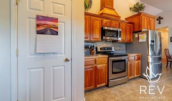 814 35th St, Cody, WY 82414