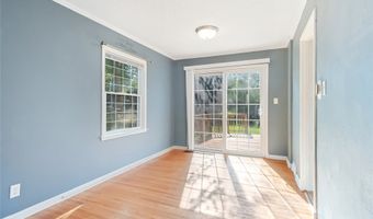 645 SW Kenworthy Dr, Ankeny, IA 50023