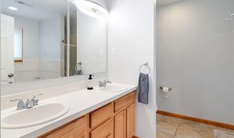 629 Lloyd Rd, Aberdeen, NJ 07747