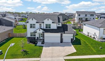 1404 Timberview Dr, Adel, IA 50003