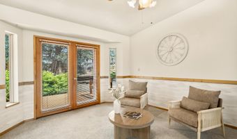 64502 McGrath Rd, Bend, OR 97701
