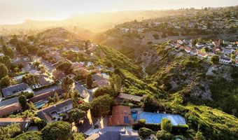 6883 Crest Rd, Rancho Palos Verdes, CA 90275