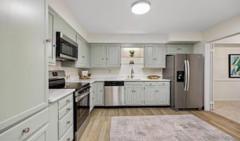 4970 SENTINEL Dr #11-405, Bethesda, MD 20816