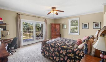 10452 Riviere Vue Dr, Biloxi, MS 39532