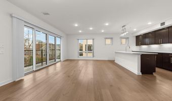 460 W Stadium Blvd, Ann Arbor, MI 48103