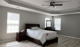 25501 EMERSON OAKS Dr, Aldie, VA 20105