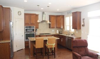 42181 CASTLE RIDGE Sq, Ashburn, VA 20148