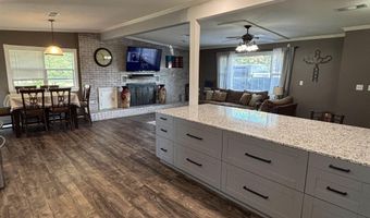 26 Dragonfly Ln, Austin, AR 72007