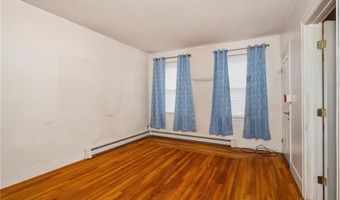 37 Main St, Cumberland, RI 02864