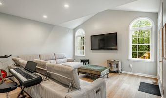 206 BOLTON Ct, Ambler, PA 19002