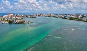 887 S GULFVIEW Blvd, Clearwater Beach, FL 33767