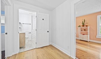 90 S Burgess Ave, Columbus, OH 43204