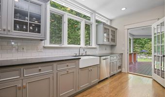 202 Mansfield Ave, Darien, CT 06820