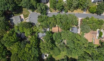 2011 E Barden Rd, Charlotte, NC 28226
