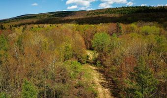 1073 Chapel Rd, Bennington, VT 05201