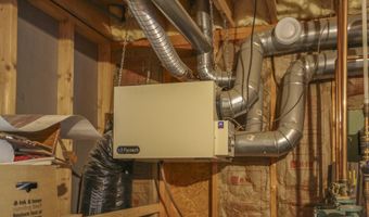 53 Lincolnville Ave, Belfast, ME 04915