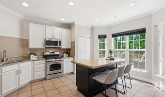 11713 BROOKEVILLE LANDING Ct, Bowie, MD 20721