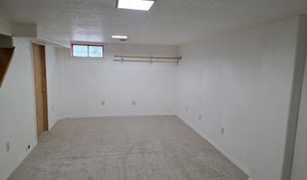 1618 Douglas Ave, Ames, IA 50010