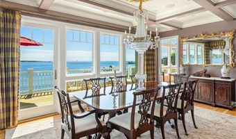 737 Boston Neck Rd, Narragansett, RI 02882