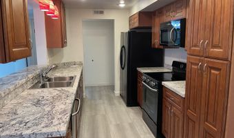 1040 E Washington Ave 24, Escondido, CA 92025