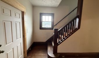 324 30th St, Ashland, KY 41101