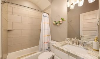 6261 LONGMIRE Loop W, Arlington, TN 38002