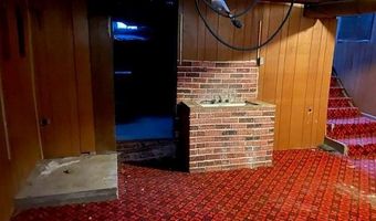 319 N 10th St, Atchison, KS 66002