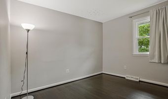 454 MANOR Rd, Arnold, MD 21012