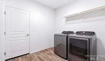 2211 Moon Shadow Dr, Caldwell, ID 83607