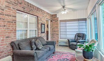 105 Valderrama Dr, Benton, AR 72015