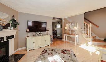 9 Stonegate Ln, Derry, NH 03038