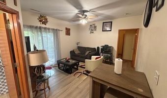 1522 Deerfield Dr, North Liberty, IA 52317