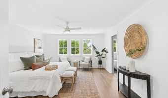 608 Pilot St, Beaufort, SC 29902