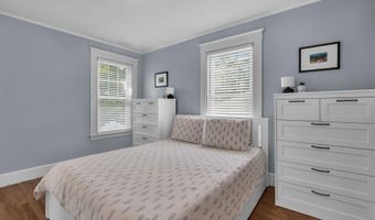 31 Wiley St, Bangor, ME 04401